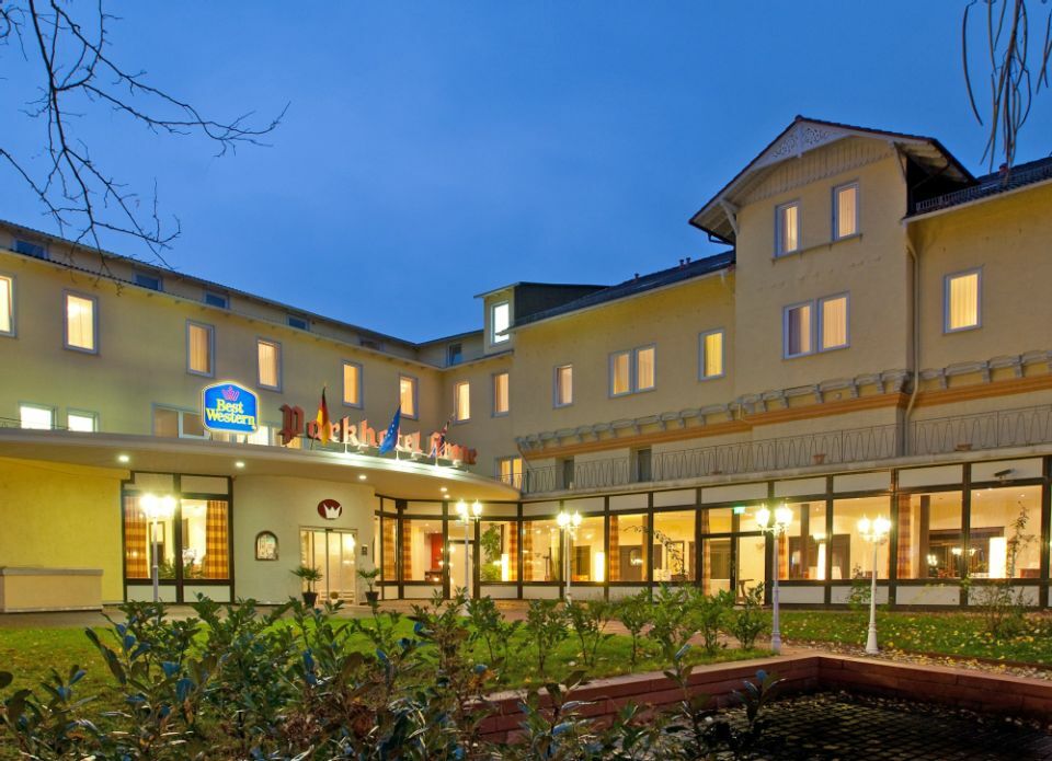 Parkhotel Krone Bensheim Exterior foto